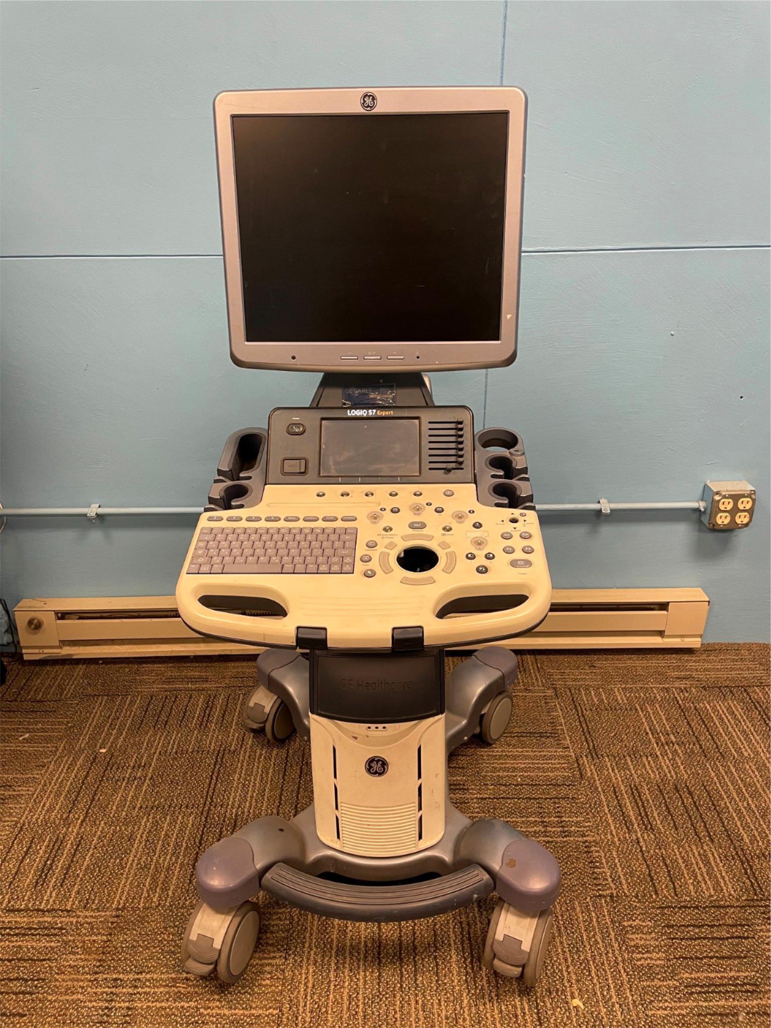 GE Logiq S7 Diagnostic Ultrasound System - For Parts DIAGNOSTIC ULTRASOUND MACHINES FOR SALE