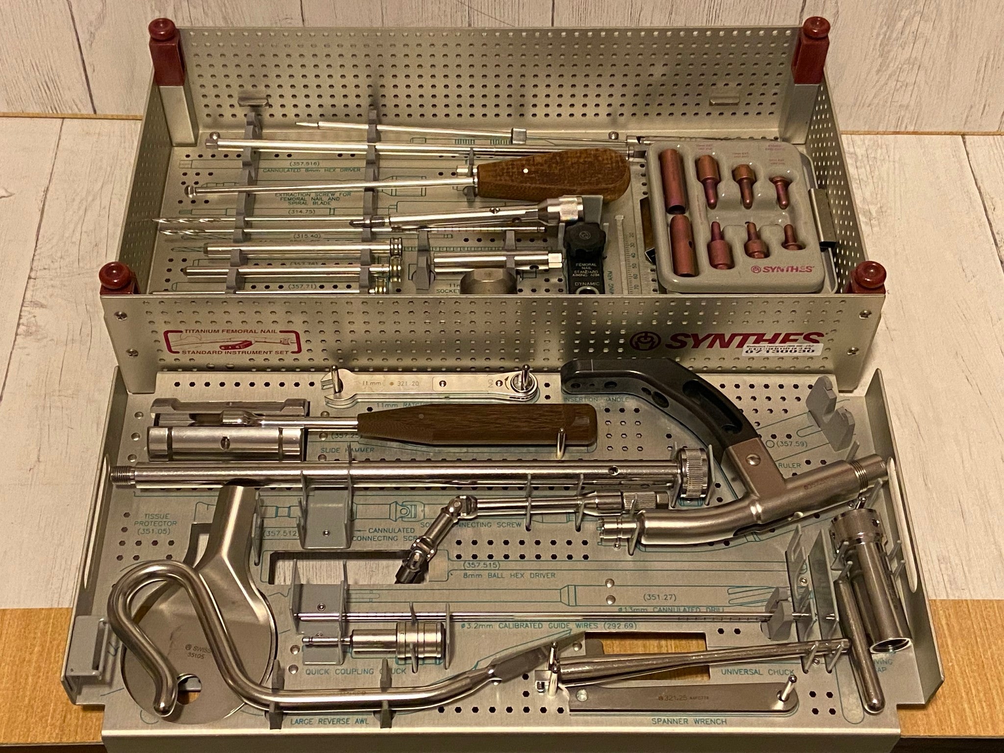 SYNTHES Titanium Femoral Nail Standard Instrument Set DIAGNOSTIC ULTRASOUND MACHINES FOR SALE