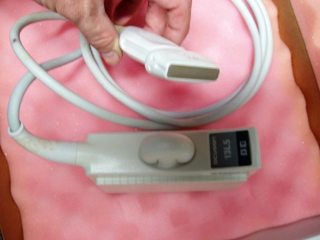 Acuson 13L5 Linear transducer ultrasound probe Siemens DIAGNOSTIC ULTRASOUND MACHINES FOR SALE
