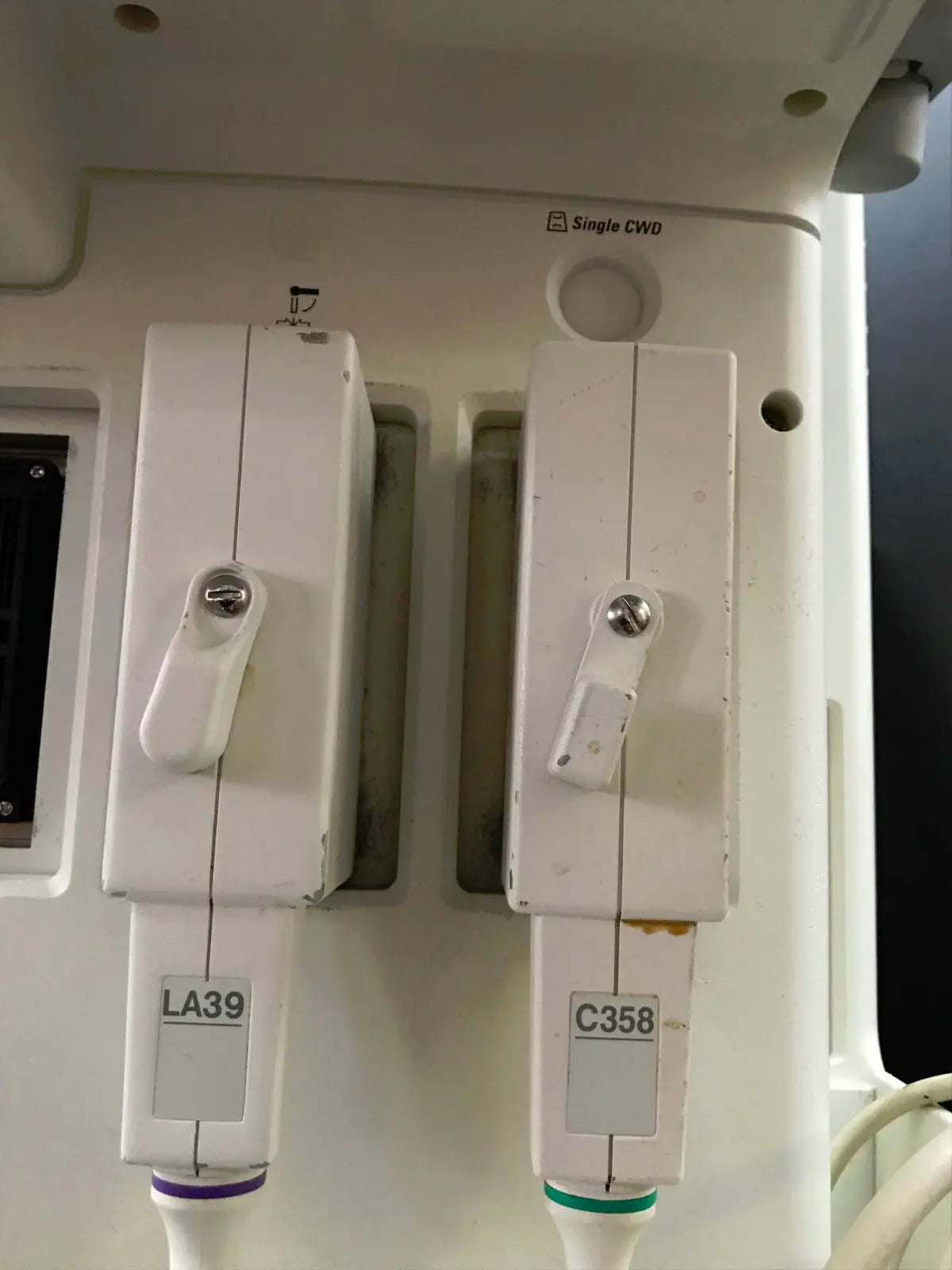GE Logiq 400 Pro Ultrasound System with LA39 & C358 probes DIAGNOSTIC ULTRASOUND MACHINES FOR SALE