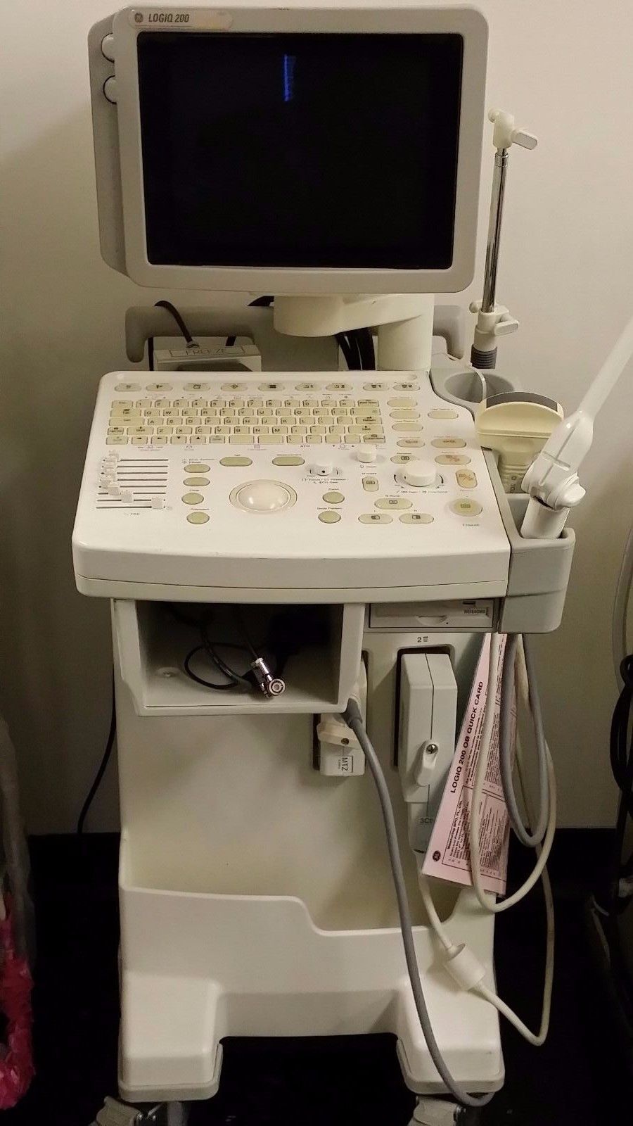 GE Logiq 200 Pro Ultrasound with 2 Transducer Probe Imaging Urology DIAGNOSTIC ULTRASOUND MACHINES FOR SALE