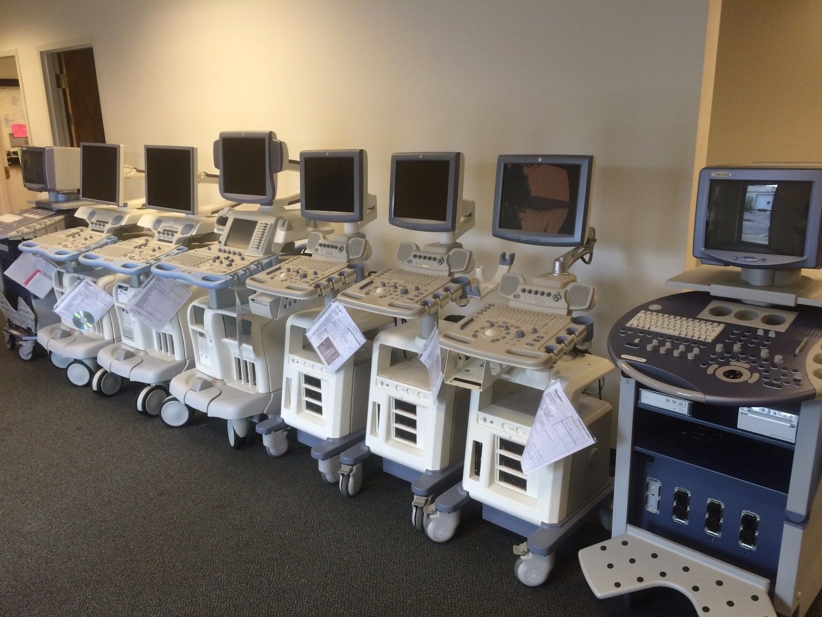 Mindray M7  Portable Ultrasound  and Optional Probes DIAGNOSTIC ULTRASOUND MACHINES FOR SALE